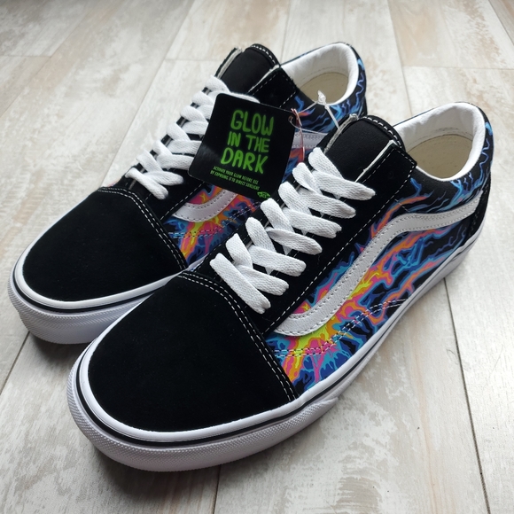 Vans Other - Vans Old Skool Electric Flames